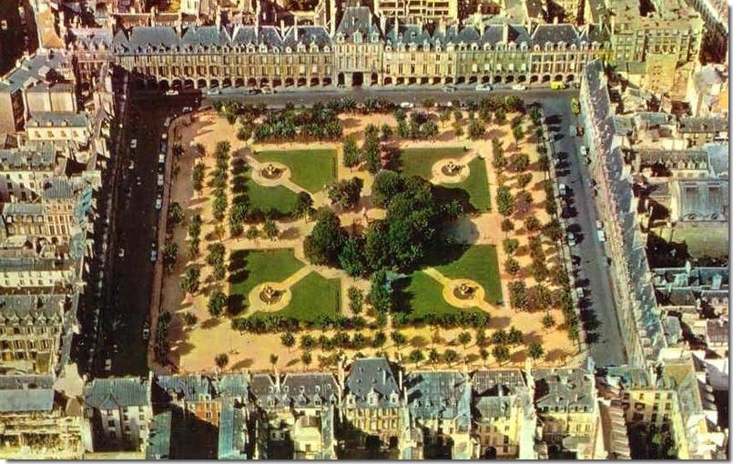 Place des Vosges